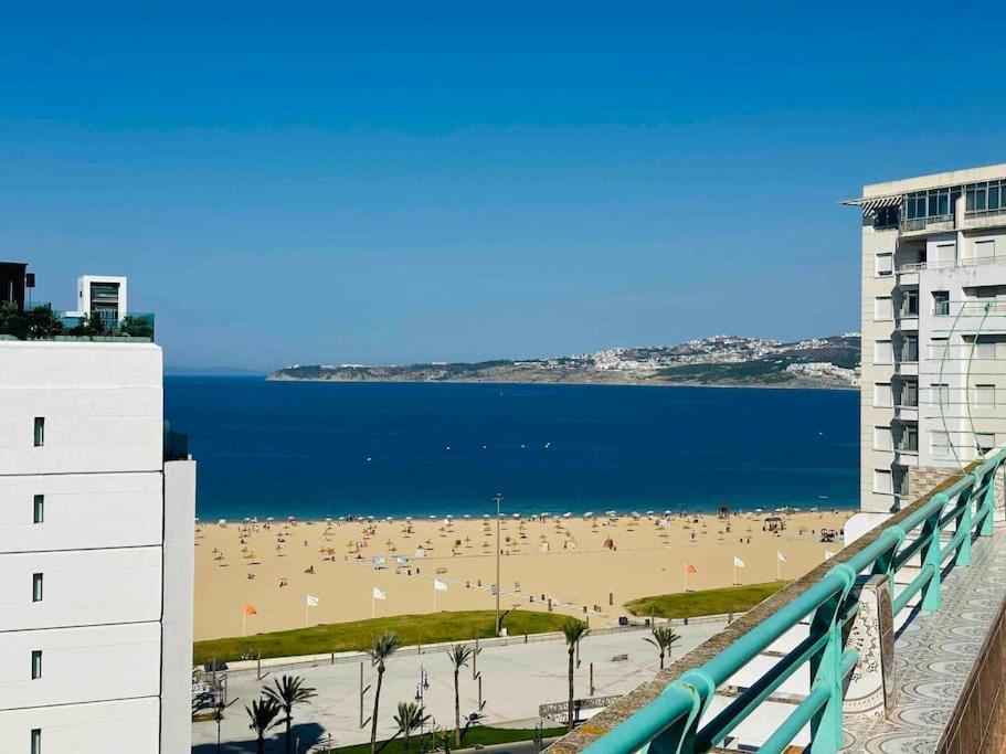 Luxueux Appartement Centre Et Plage & Wifi ! Tanger Kültér fotó