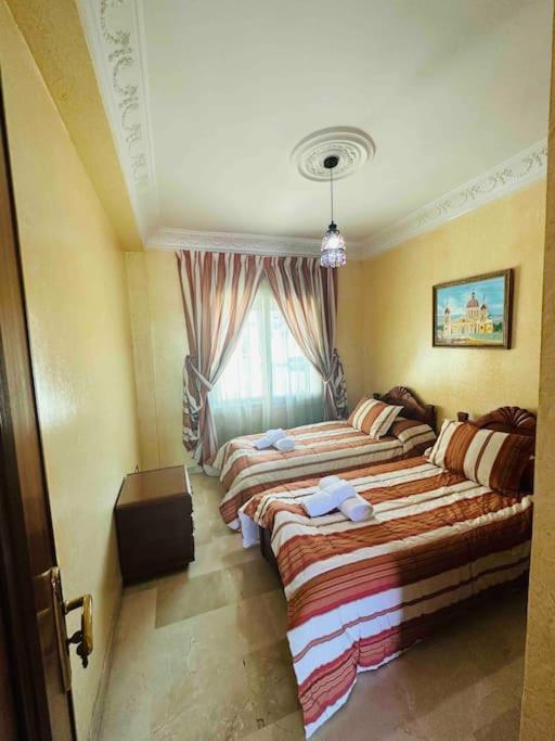 Luxueux Appartement Centre Et Plage & Wifi ! Tanger Kültér fotó