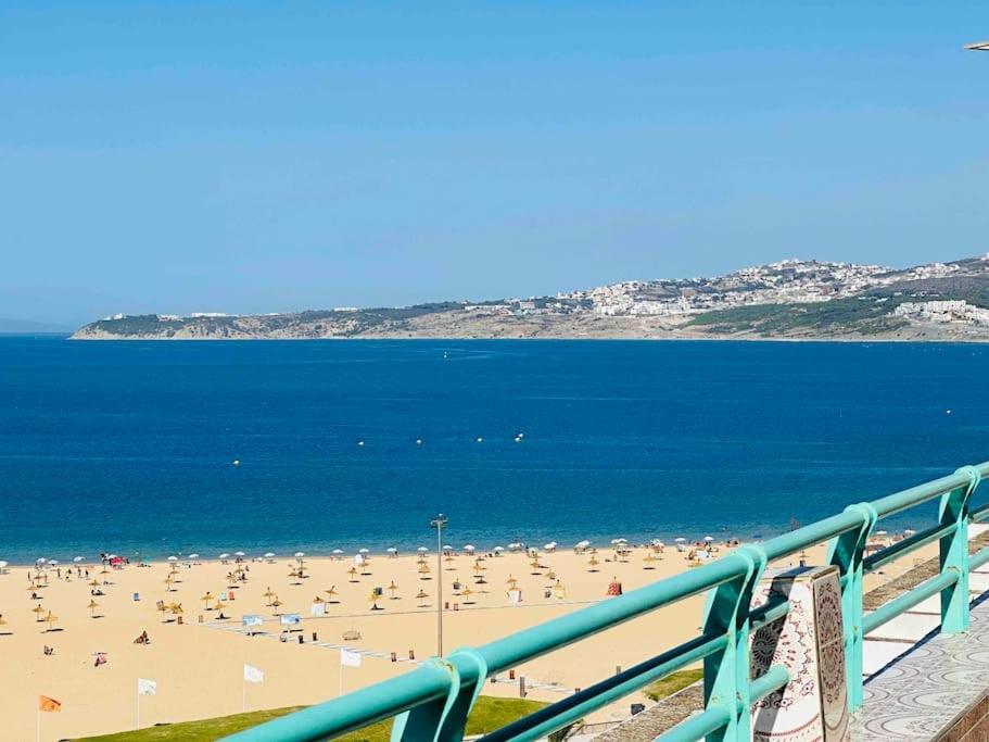Luxueux Appartement Centre Et Plage & Wifi ! Tanger Kültér fotó