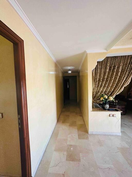 Luxueux Appartement Centre Et Plage & Wifi ! Tanger Kültér fotó